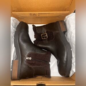 Ugg Harrison Moto Boot in Brown leather size 8.5